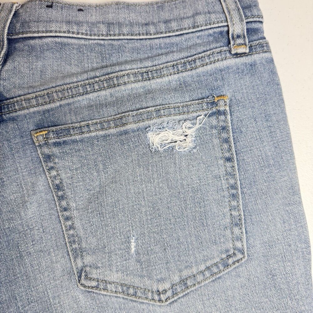 Gap Denim Shorts Mid Rise Blue Frayed Raw Hem Distressed Size 27 Summer Casual - Picture 8 of 14